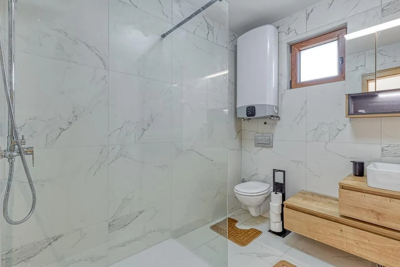 Holiday House Lena Baderna Kroatien
