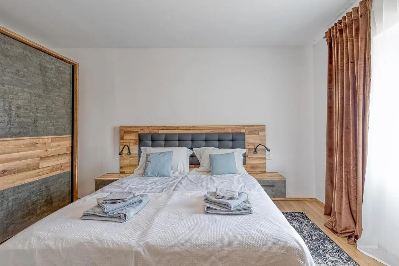 Holiday House Lena Baderna