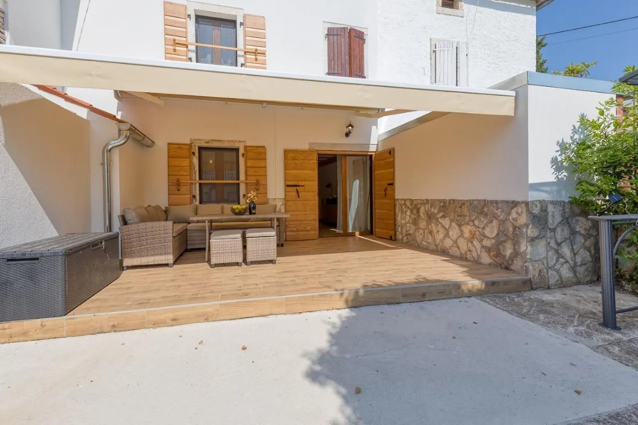 Holiday House Lena Baderna