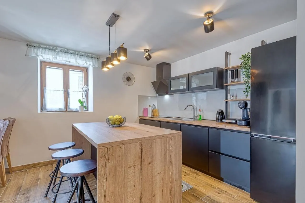 Holiday House Lena Baderna Feriehus